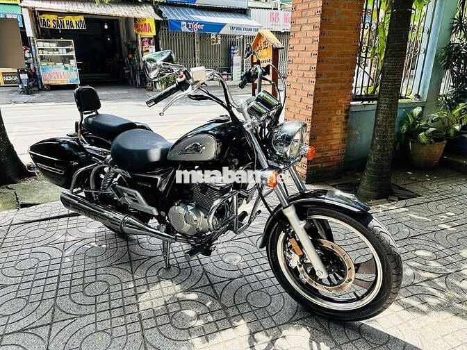 SUZUKI GZ 150A   rất đẹp chính chủ kí