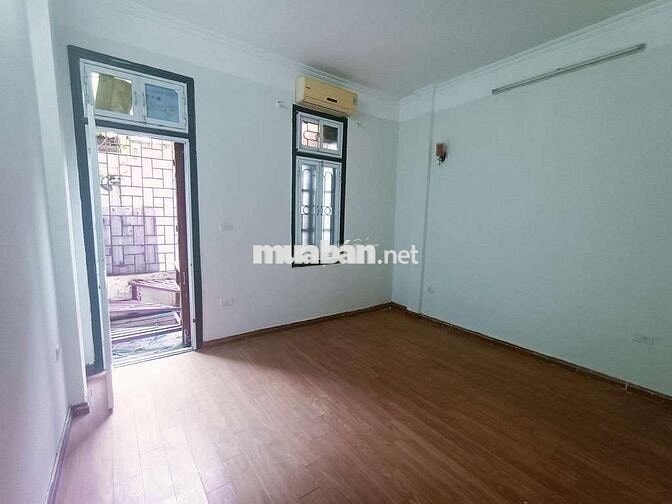 Bán đất kèm nhà cũ 4 tầng Phố Khương Trung Thanh Xuân