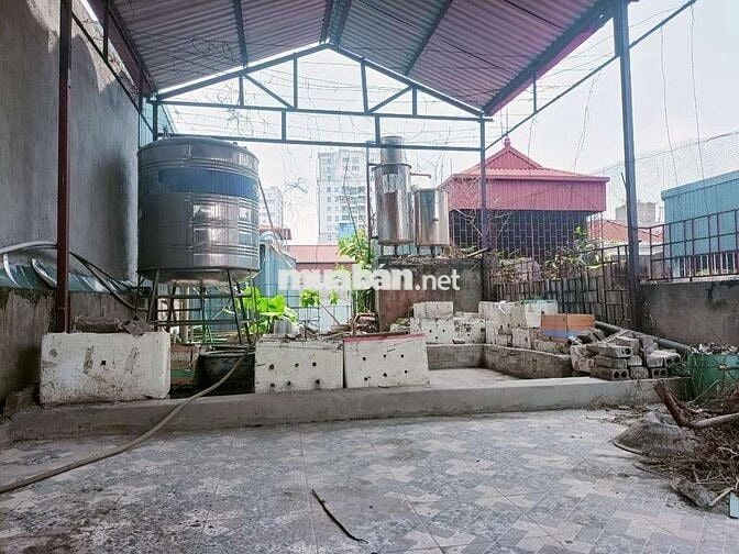 Bán đất kèm nhà cũ 4 tầng Phố Khương Trung Thanh Xuân