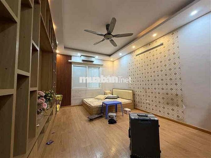 BÁN NHÀ TÂY SƠN- THÁI HÀ -25M2- 7,5 TỶ- 5 TẦNG-3 NGỦ- CÁCH Ô TÔ 5M