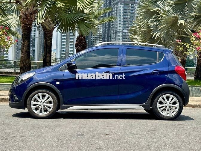 VinFast Fadil Base 2020 - Màu xanh - 6v3km