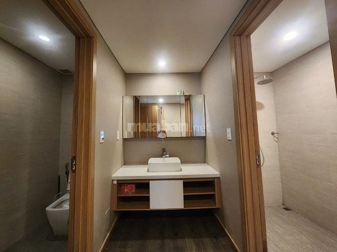 CHO THUÊ CĂN HỘ 3 PHÒNG NGỦ – VIEW PHỐ – FULL NỘI THẤT – GIÁ CHỈ 18TR/