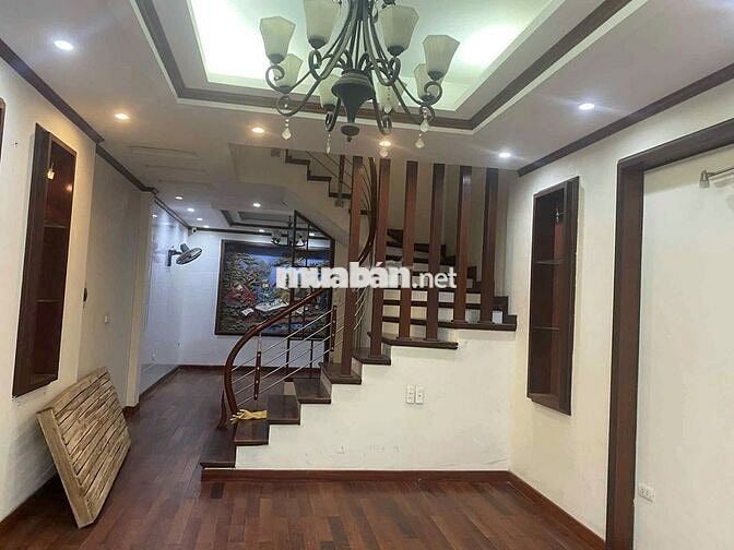 Phòng trọ 25m2 tại 19 Hoàng Hoa Thám, Hà Đông. Giá 2tr9!!!