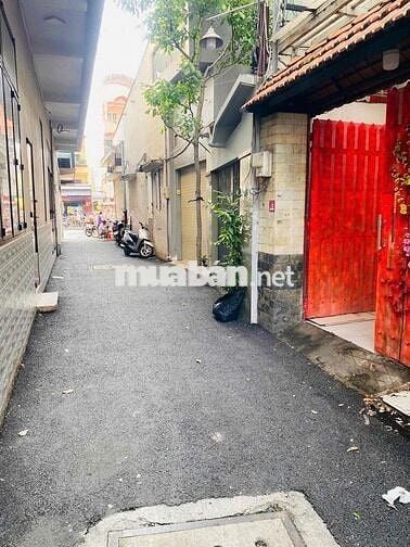 NHÀ NGUYÊN CĂN MẶT TIỀN HẺM CÁCH ĐƯỜNG CHÍNH 20 MÉT QUANG TRUNG  GOVAP