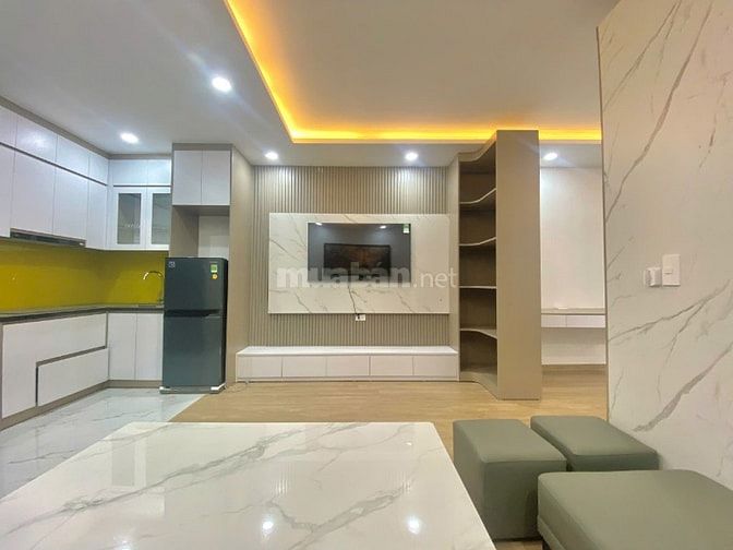 Cho thuê mặt bằng kinh doanh và căn hộ tại nhà số 4 ngõ 6 Đội Nhân, HN