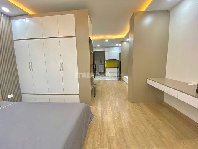 Cho thuê mặt bằng kinh doanh và căn hộ tại nhà số 4 ngõ 6 Đội Nhân, HN