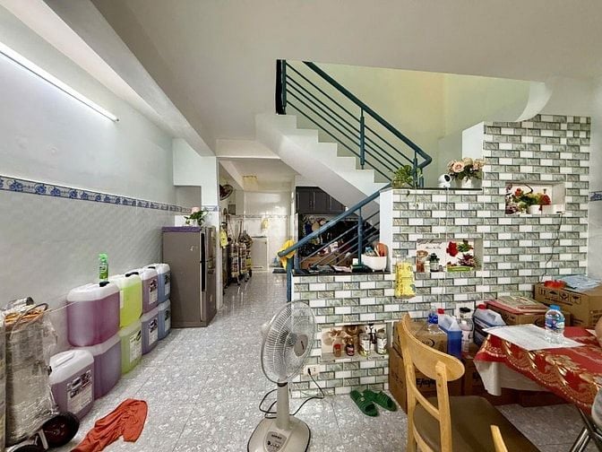 Cần bán nhà HXH 842 Tỉnh Lộ 10 - sát Khu Tên Lửa.