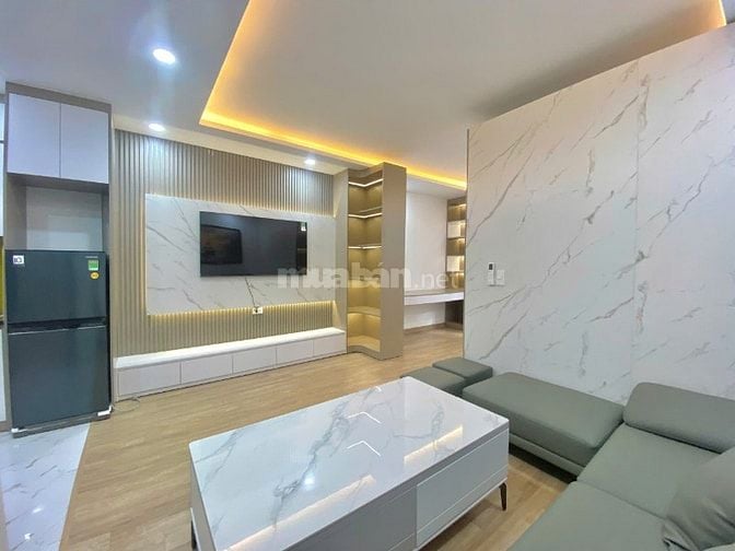Cho thuê mặt bằng kinh doanh và căn hộ tại nhà số 4 ngõ 6 Đội Nhân, HN