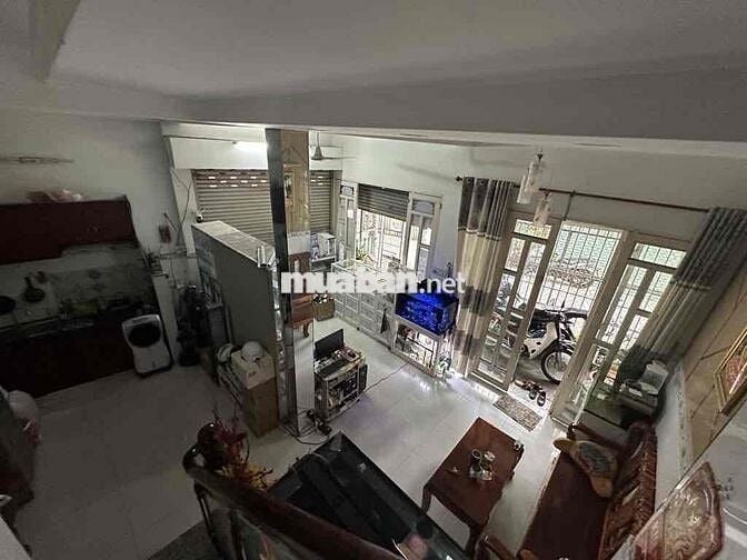 BÁN NHÀ LÔ GÓC 50M2- NGANG 5.7M- HUỲNH TẤN PHÁT- NHÀ BÈ-GIÁ HƠN 3 TỶ.