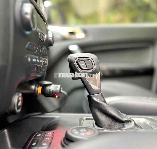Ford Everest 2.0 2 Cầu - 1 Chủ - Full lịch sử hãng
