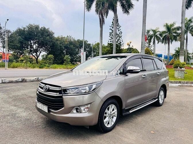 Toyota Innova 2017 2.0E - 160 km