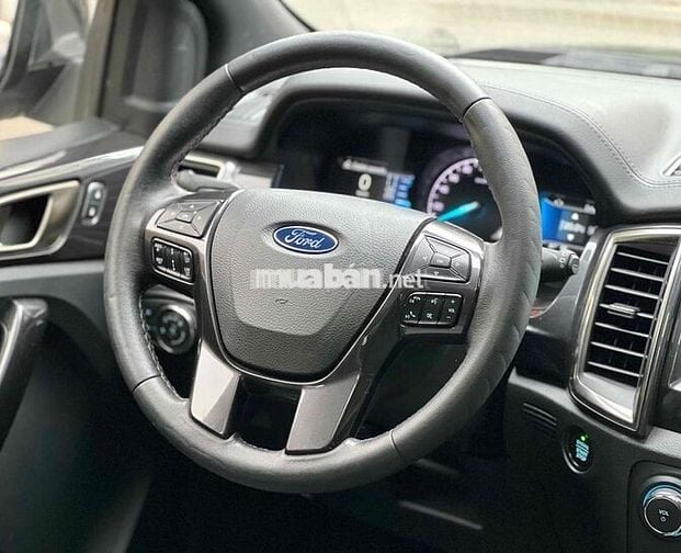 Ford Everest 2.0 2 Cầu - 1 Chủ - Full lịch sử hãng