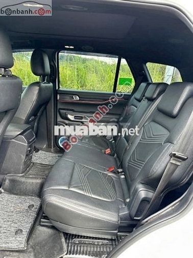 Ford Everest Titanium 2.0L 4x2 AT 2022
