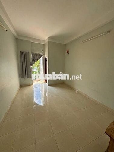 Cho Thuê Nhà Đường Hoàng Hoa Thám, Bình Thạnh ( 4x22m - Nhà Rộng )