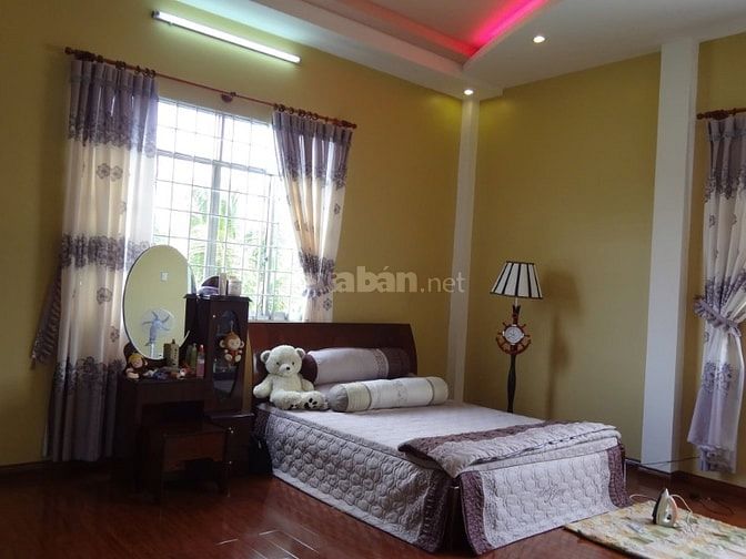 BÁN NHÀ MẶT TIỀN – CÓ SÂN LÀM XƯỞNG – KHÔNG NGẬP, GẦN C.A TP - MỸ THO