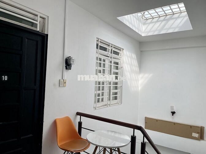 Căn Hộ 1PN ban công tách bếp 36m2 CMT8 QUẬN 10