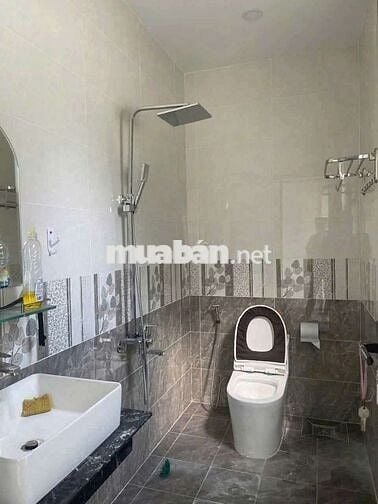 Nhà Dx057 2 lầu 1 trệt 4pn 4wc đã hoàn công có sổ nhà