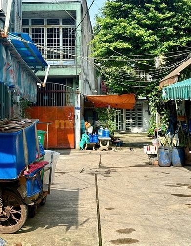 Cần bán nhà HXH 842 Tỉnh Lộ 10 - sát Khu Tên Lửa.