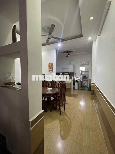 Bán nhà vị trí đẹp, Gần Metro, trường mẫu giáo, thcs,thpt,bv, ubnd