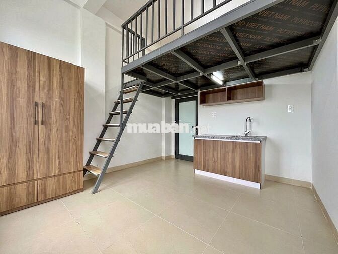 PHÒNG GÁC LỬNG CÓ BAN CÔNG HÒA XUÂN GIÁ CHỈ 4,3 TRIỆU