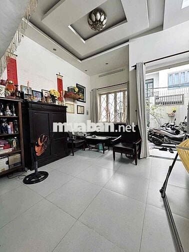 BÁN NHÀ 80m, HOÀNG HOA THÁM, P5 PHÚ NHUẬN – 3 TẦNG – HXH – CHỈ 8.8 tỉ