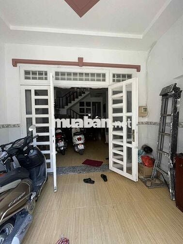 Bán nhà vị trí đẹp, Gần Metro, trường mẫu giáo, thcs,thpt,bv, ubnd