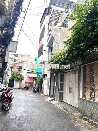 BÁN NHÀ 80m, HOÀNG HOA THÁM, P5 PHÚ NHUẬN – 3 TẦNG – HXH – CHỈ 8.8 tỉ