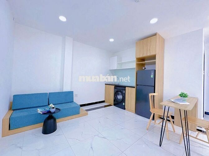 Thuê Căn Hộ 1PN 1PK Cao Cấp Đinh Bộ Lĩnh Gần Ngã Tư Hàng Xanh