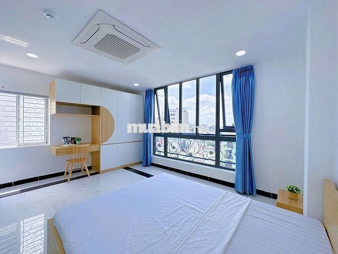 Thuê Căn Hộ 1PN 1PK Cao Cấp Đinh Bộ Lĩnh Gần Ngã Tư Hàng Xanh