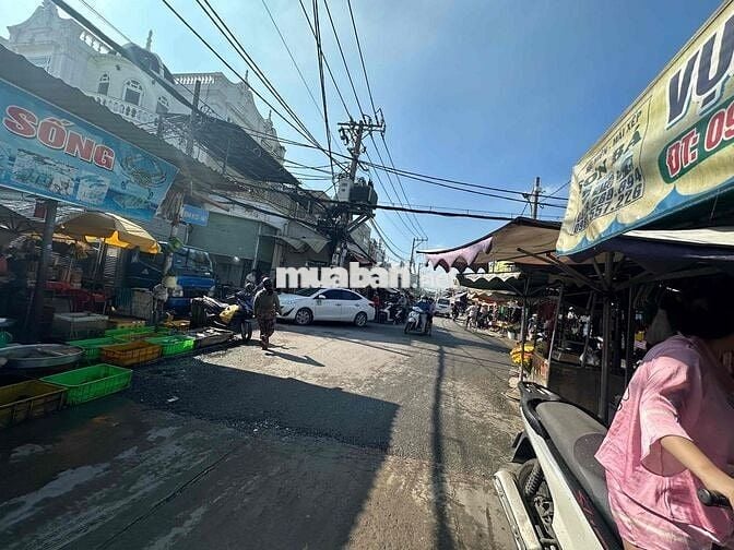 bán nhà 60m 1/chợ bình thành bình hưng hoà bình tân