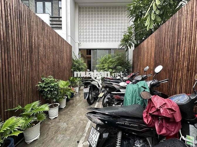 🔥600tr/N🔥 ĐẲNG CẤP - 5 TẦNG - 116M2 - NỞ HẬU 6,5M - HẺM Ô TÔ TRÁNH -