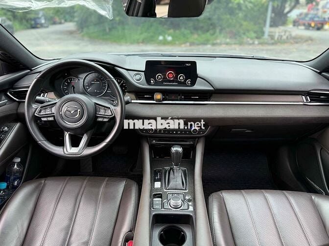 Mazda 6 2022 Signature Premium 2.5 AT - 16000 km