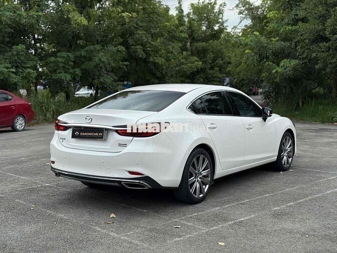 Mazda 6 2022 Signature Premium 2.5 AT - 16000 km