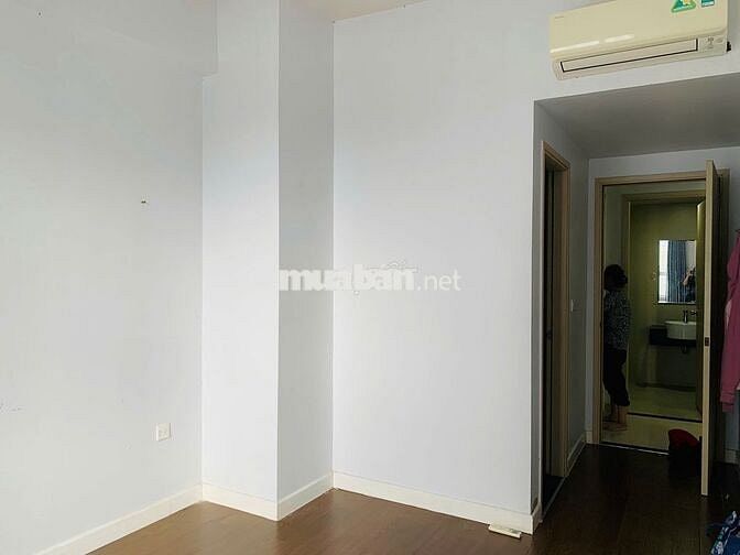 CHO THUÊ 2PN2WC NHÀ CƠ BẢN 11TR/ THÁNG C/C RICHSTAR TÂN PHÚ