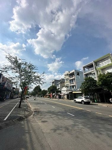 Bán căn mặt tiền 3.9x13m 2 lầu - Man Thiện Tăng Nhơn Phú Q9 - 3.85 tỷ 