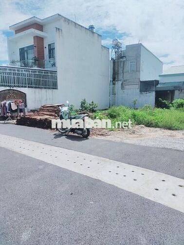 Bán đất Tân An. Tdm Bình Dương, nay thuộc Tp Hồ Chí Minh .