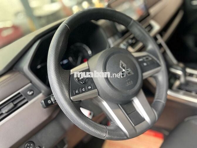 Xe Lướt Chính hãng Mitsubishi Xpander Premium 2022