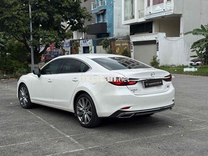 Mazda 6 2022 Signature Premium 2.5 AT - 16000 km