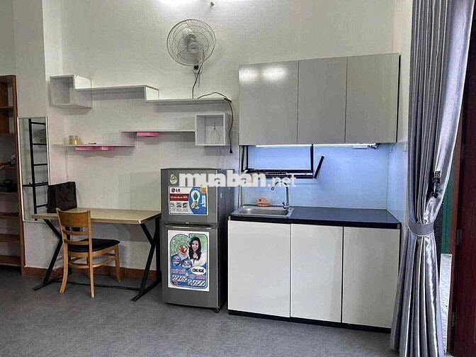 Phòng 32m2_Studio ban công,full nt,MG riêng_Mặt tiền đường Hồ Văn Huê