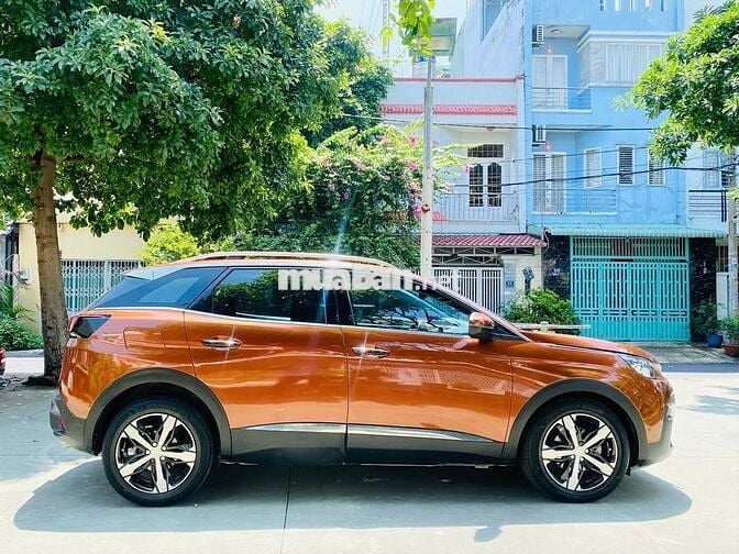 Peugeot 3008 2018 1.6L Turbo - 1 chủ -BD full hãng