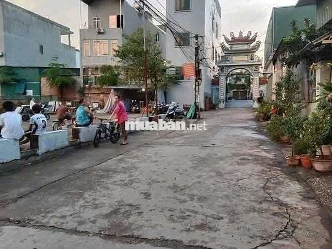 Chính chủ cần tiền bán đất ~50m2  Phường Chương Mỹ- HN - Miễn MG- TG