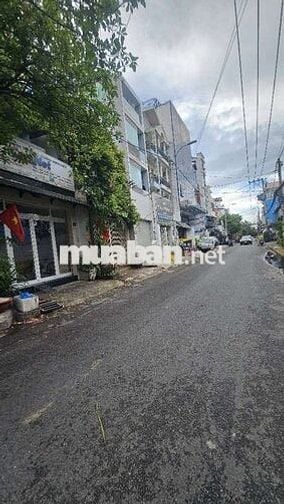 Nhà góc 2 mặt tiền, 2 tầng, trung tâm Gò Vấp, cho thuê 10tr/tháng