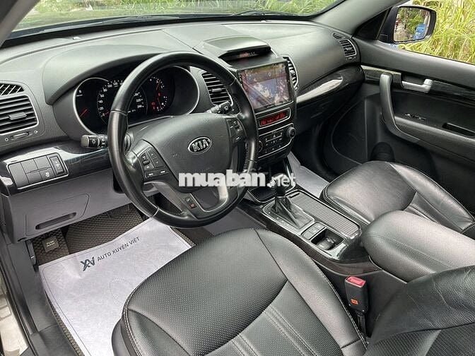 Kia Sorento 2.4 GATH 2015 số tự động