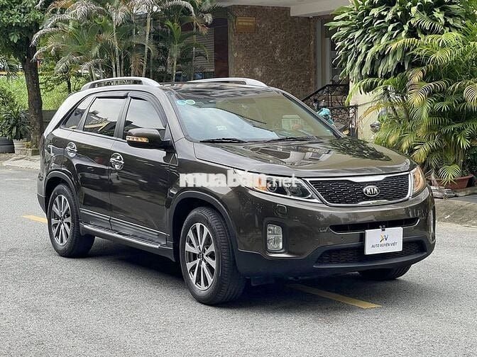 Kia Sorento 2.4 GATH 2015 số tự động