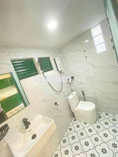 Nhà Hẻm Trần Nhật Duật Cách Đường Lớn 10m, Phường Tân Định, Quận 1