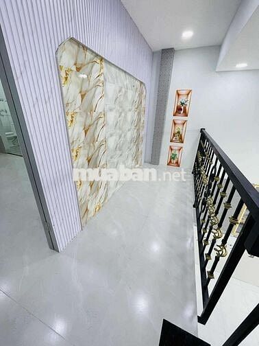 Mình chính chủ cần bán nhà 4×12 gác lửng đổ thật 2phòng ngủ 2Wc
