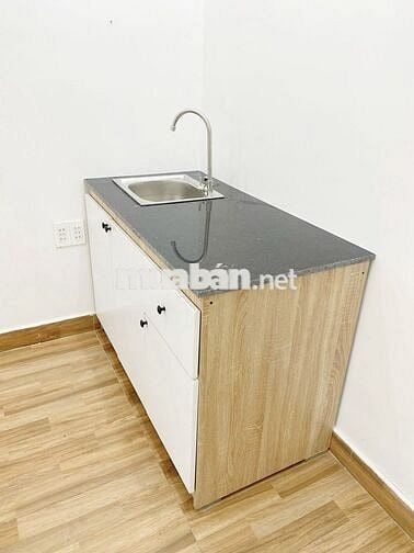PHÒNG BAN CÔNG MÁY GIẶT RIÊNG MỚI ĐẸP PHẠM HÙNG NỐI DÀI
