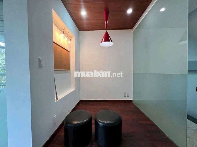 Cho Thuê Nhà 2 Lầu 6x20m Mặt Tiền Đường Số 30 KDC Tân Quy Đông Q.7