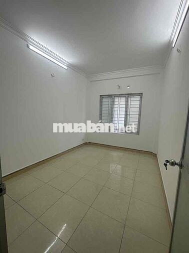 vĩnh hưng _20/22m _nhà dân xây , ngõ nông , trước nhà thoáng