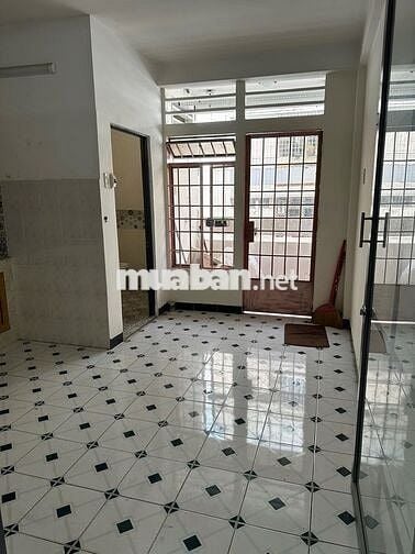 Cho thuê căn chung cư phường 03, Quận 4 - DT: 50m2 - nội thất đầy đủ